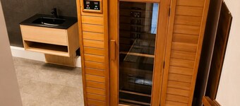 Ardennes Escape – House for 12 people with sauna, billiards & garden
