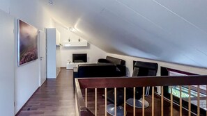 TV - Berglounge Fischer - Relax in the cozy Berglounge Fischer with (Winterberg)