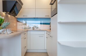 Fridge, oven, stovetop, dishwasher - HANSEAT - HANSEAT - Best location, Q$..OG, great view (Sylt)