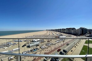 Property grounds - Apartment in Duinbergen with Sea Views (Knokke-Heist)