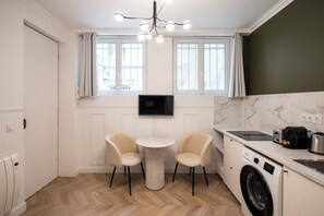 Fridge, microwave, dishwasher, electric kettle