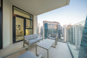 Apartamento, balcón, vistas al lago | Vistas del balcón