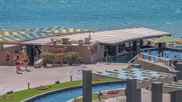 Una piscina climatizada