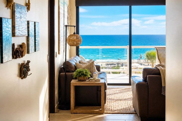 Cozy ocean view living room