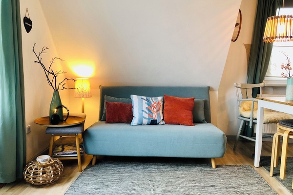 Wohnbereich mit Schlafcouch