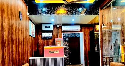 Hotel Vinayak Grand Varanasi