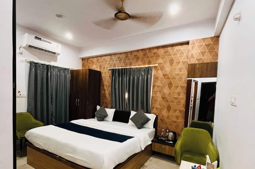 Hotel Vinayak Grand Varanasi