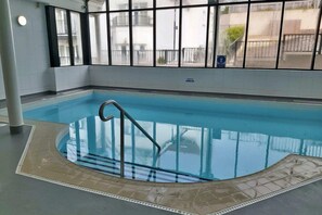 Pool - Apartment in Tenby near South Beach (Tenby)