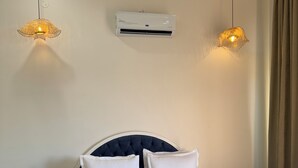 ห้องคอมฟอร์ทดับเบิล | โต๊ะทำงาน, พื้นที่ทำงานแบบใช้แล็ปท็อป, Wi-Fi ฟรี