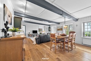 Interior - Haus Holländerdeich - fireplace, pesel, garden, terrace, washing machine, rural (Fahretoft)