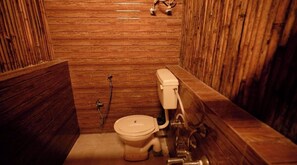 Cottage | Bathroom