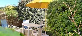 Gite Hortensias, 3 stars, 700m from the beach, Portsall Lampaul Ploudalmezeau