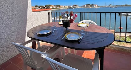 Saint-Cyprien - Duplex mit 2 Schlafzimmern, Terrasse und privatem Parkplatz, Hafenblick