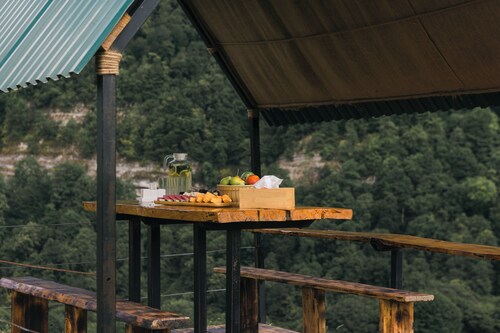 OKON Highlands Cottages & Camp