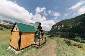 ด้านหน้าที่พัก