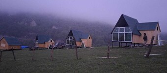 OKON Highlands Cottages & Camp