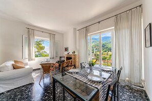 Interior - Monterosso Apartments (Monterosso al Mare)