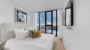 Desk, iron/ironing board, free WiFi, bed sheets