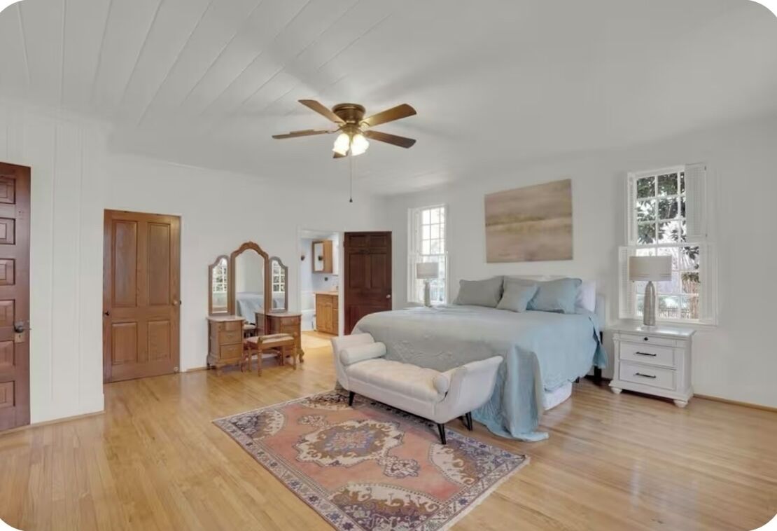 4 chambres, bureau, lit de bébé portatif, accès au Wi-Fi (inclus)