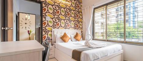 1 habitación, tabla de planchar con plancha, wifi gratis y ropa de cama