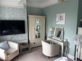 Tabla de planchar con plancha y wifi gratis 