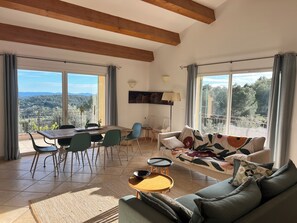 Table de tennis de table