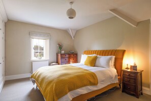 3 soverom, strykejern/-brett og wi-fi (inkludert)