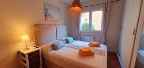 2 quartos, ferros/tábuas de passar roupa, berço de viagem, Wi-Fi