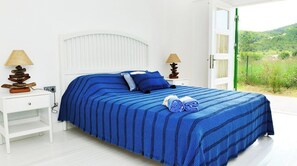 Double Room | Free WiFi - Ion Village (Urla)
