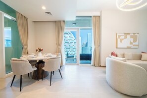 Apartment, Balcony, Lake View | In-room dining - 1BR Home – Luxury & Comfort Combined (Dubai)