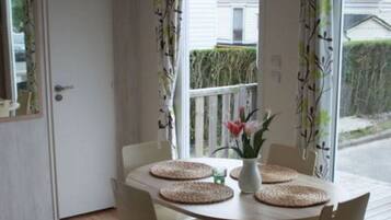 Chalet | Dining