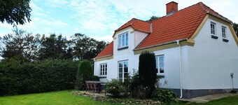 136 m2 house in beautiful surroundings close to the water