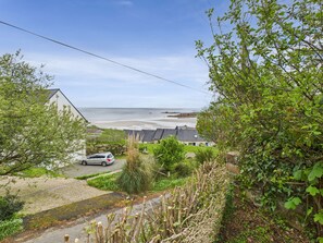 Property grounds - Great View - House for 6 - 650m to Beach (Trévou-Tréguignec)