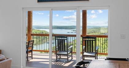 Lake View, Game room, 1.5 miles SDC