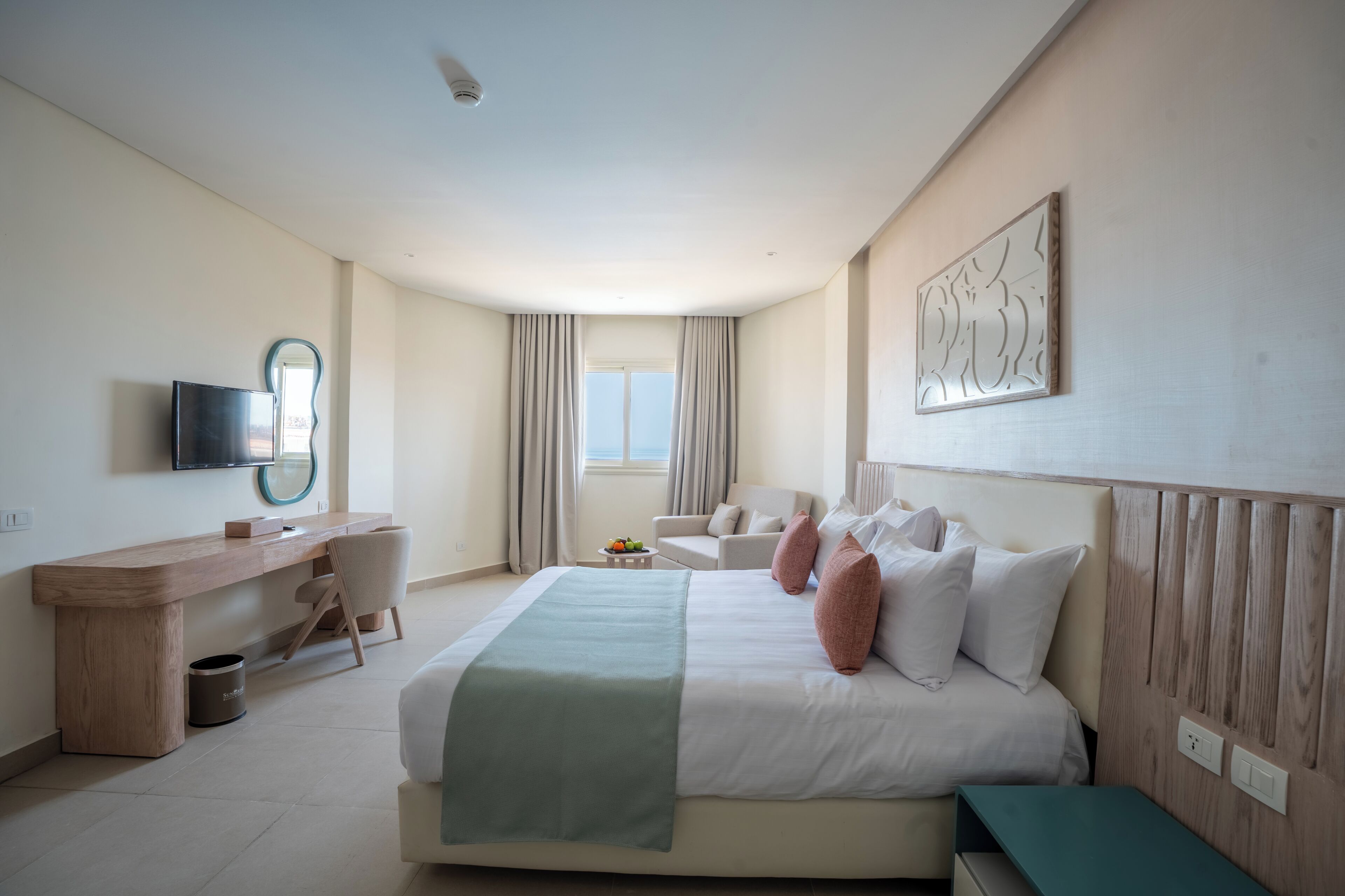 Family Suite, Balcony, Garden View | Seterika/papan seterika, Wi-fi percuma 