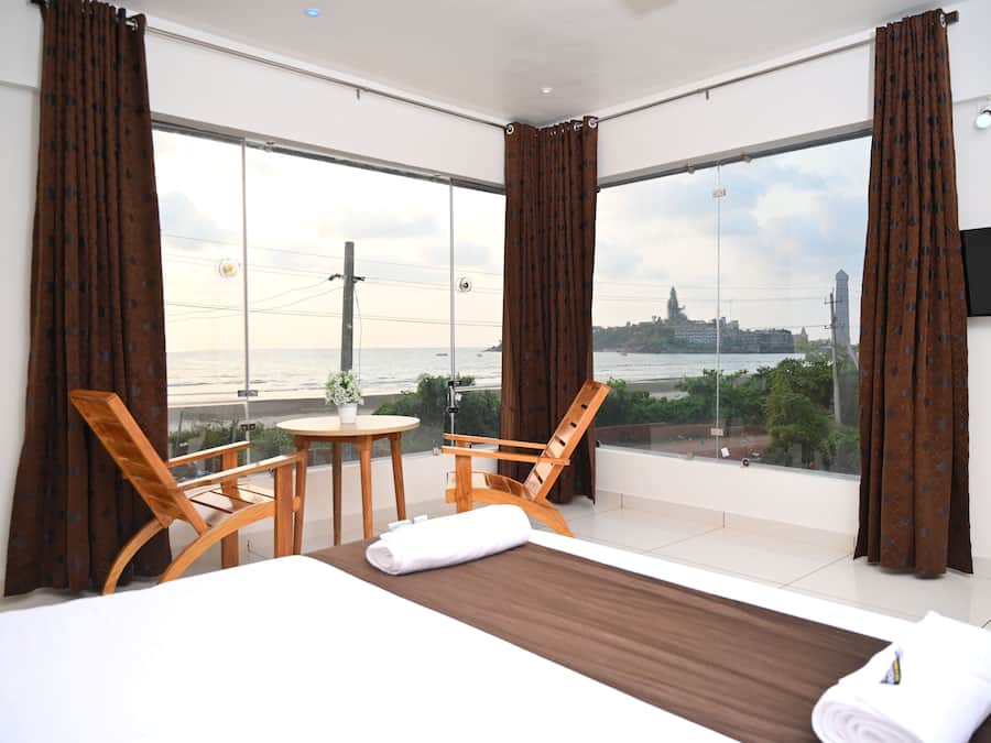 AC Deluxe Room with Sea and Temple View | View from room