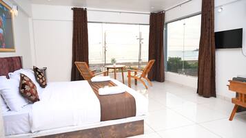 AC Deluxe Room with Sea and Temple View | Sengetøy av topp kvalitet og senger med Select Comfort-madrass
