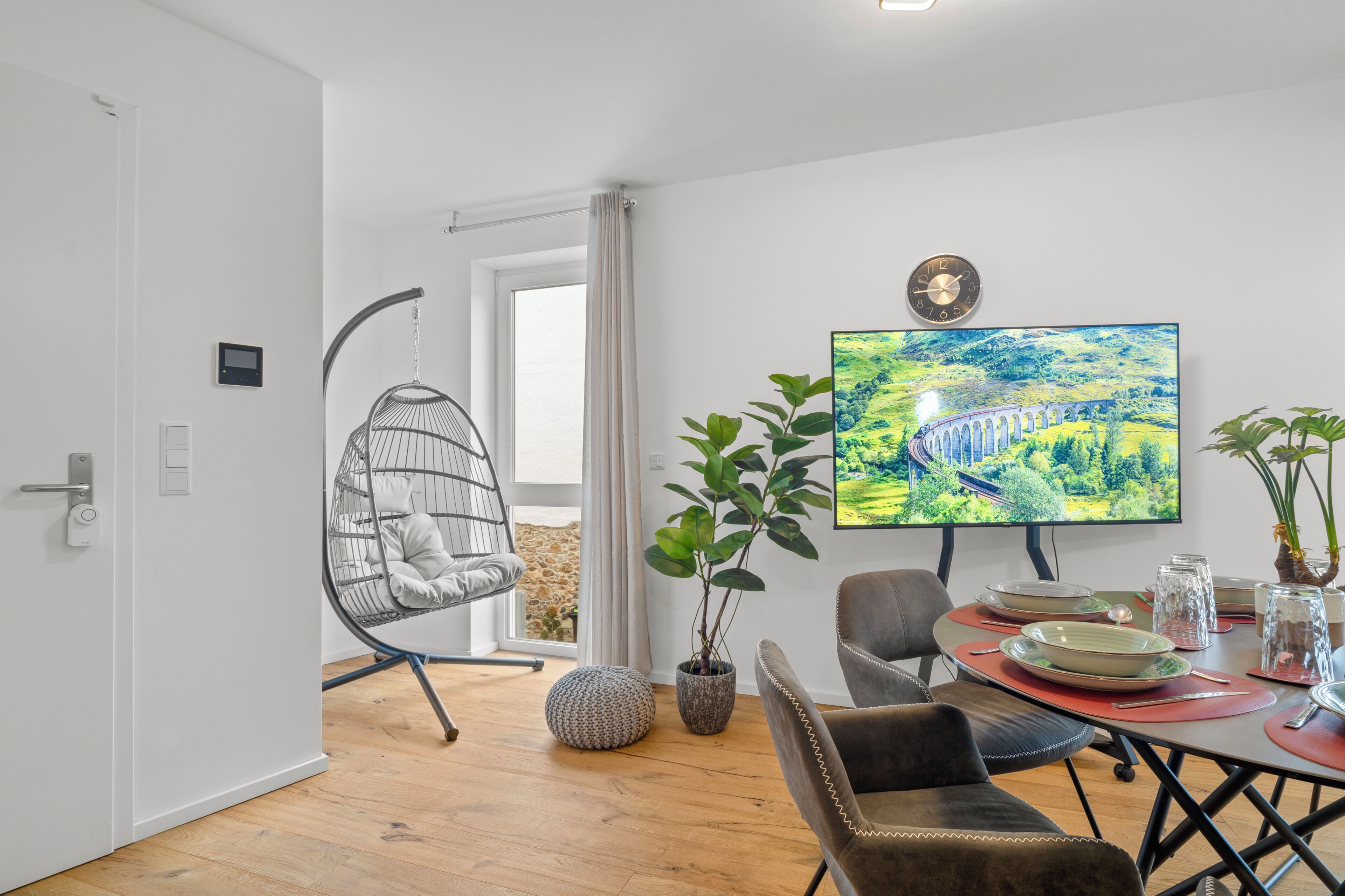 Deluxe Condo, Balcony | Dining