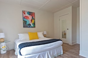 1 bedroom, WiFi, bed sheets