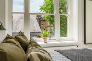 Décoration personnalisée, ameublement personnalisé, bureau