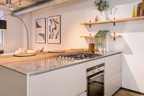 Comfort Apartment | Private kitchen - Be London - The Southwark Residences (London)