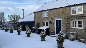 Cottage | Exterior