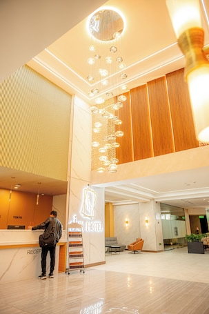 Reception. Link Hotel Darkhan Mongolia
