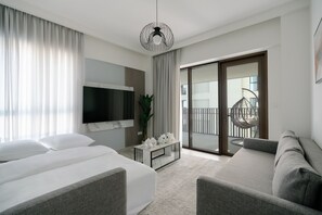 3 chambres, fer et planche à repasser, Wi-Fi, draps fournis