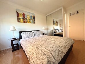 2 bedrooms, iron/ironing board, WiFi, bed sheets