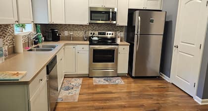New Ocean Pines Vacation Rental in a Quiet Neighborhood