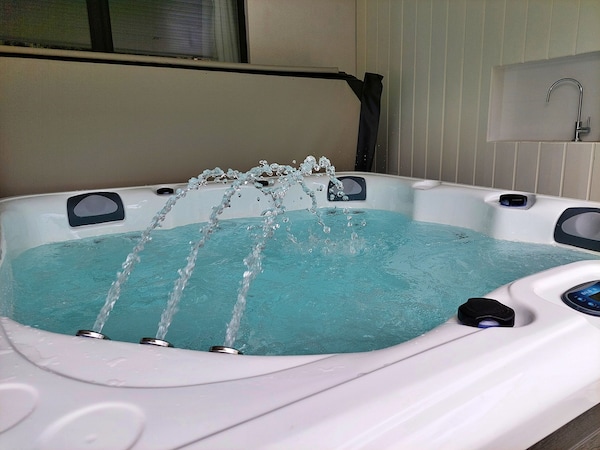 Cottage In Devon With Hot Tub & Dartmoor Views - Bovey Tracey
