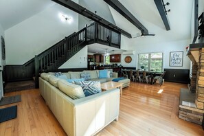 Fireplace, stereo