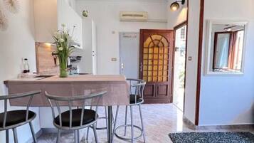 Apartment (One-Bedroom Apartment With Sea View () | 2 bedrooms