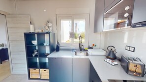 Fridge, microwave, oven, dishwasher - Villa Lubina L - Murcia Holiday Rentals Property (Roldan)